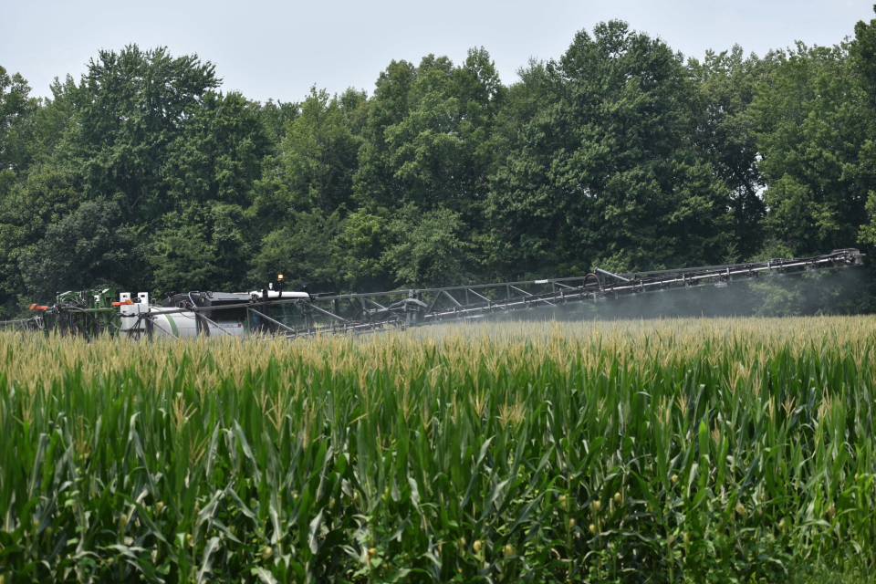 Expert Tips to Get the Most Out of Your Sprayer This Season